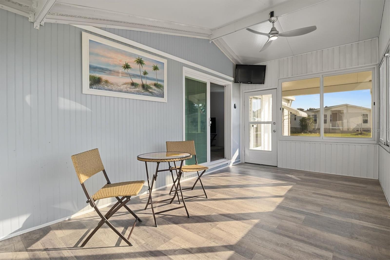 Image 5 of 43 For 6302 Treasure Valley Loop