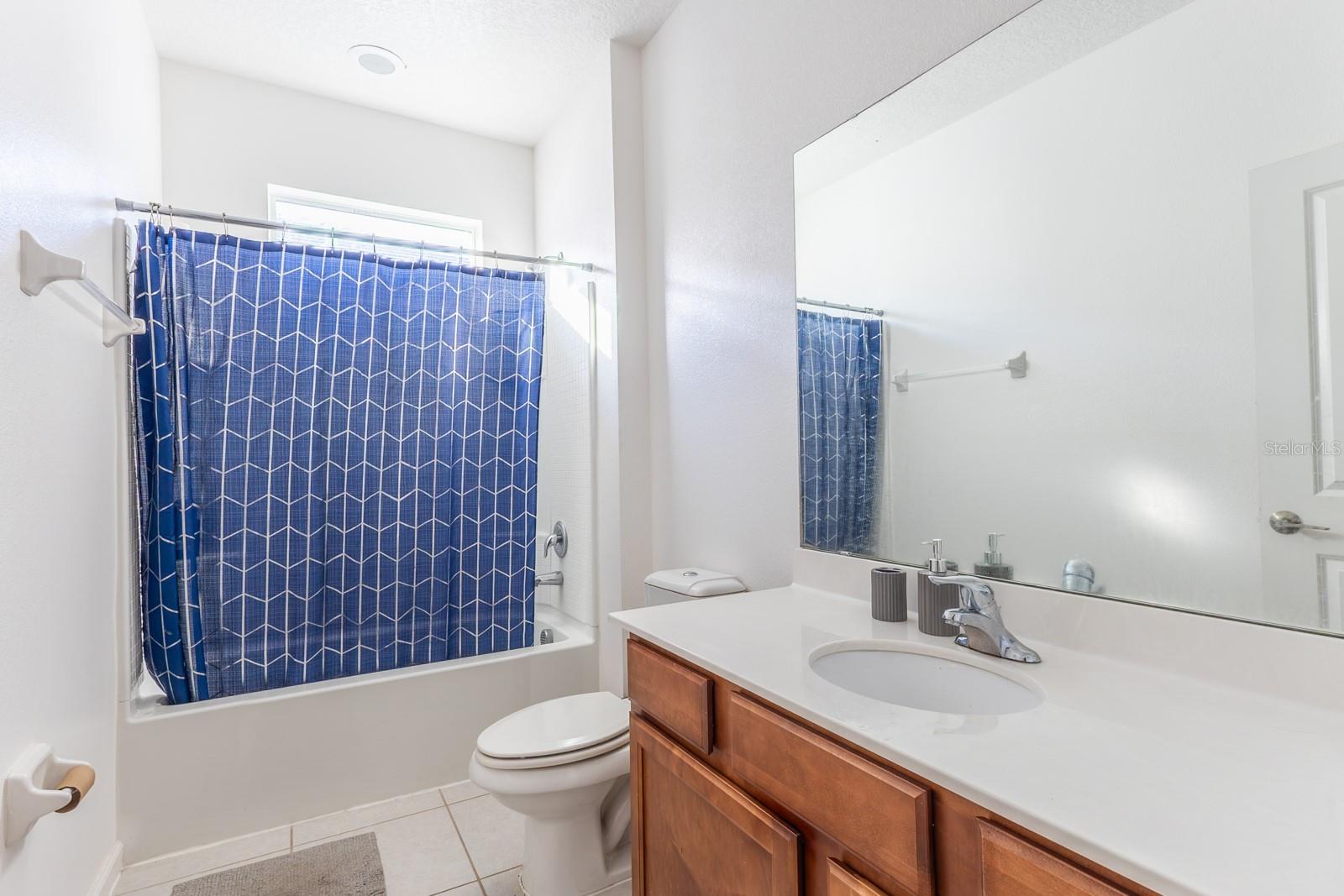 Image 24 of 28 For 2659 Calistoga Avenue