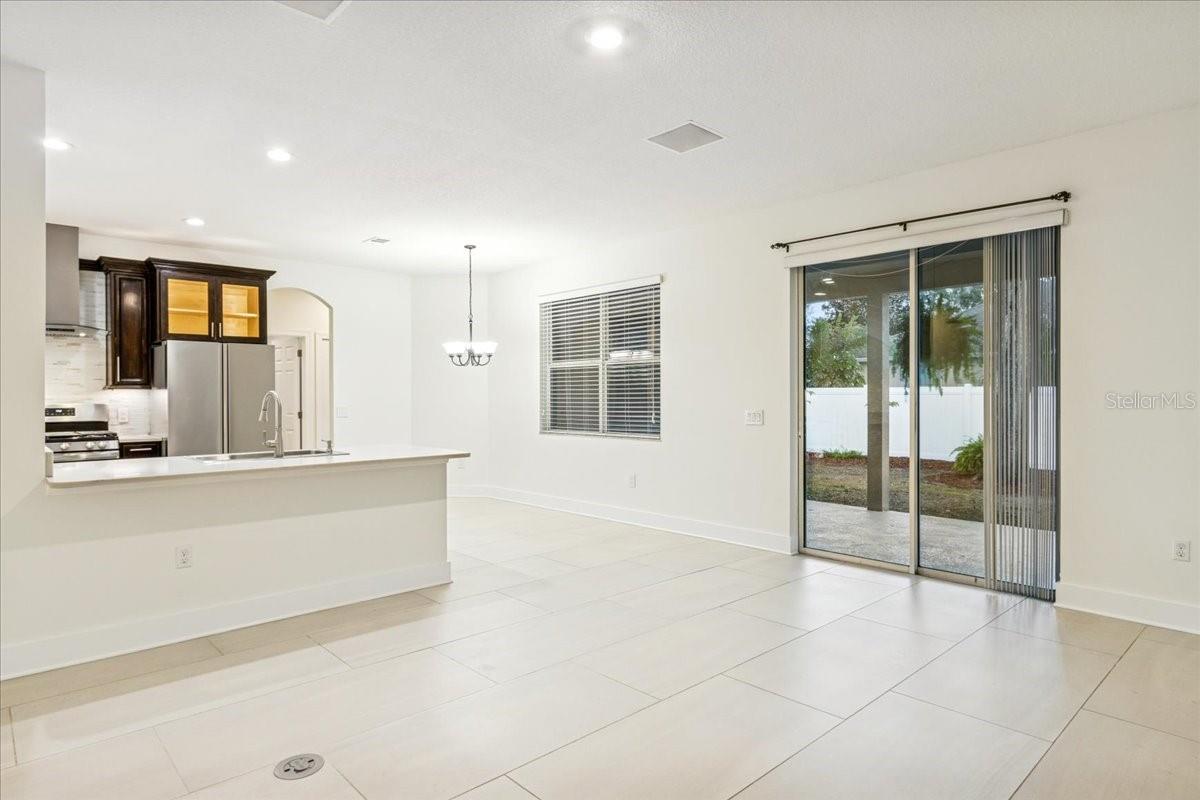 Image 6 of 23 For 516 Walking Fern Loop