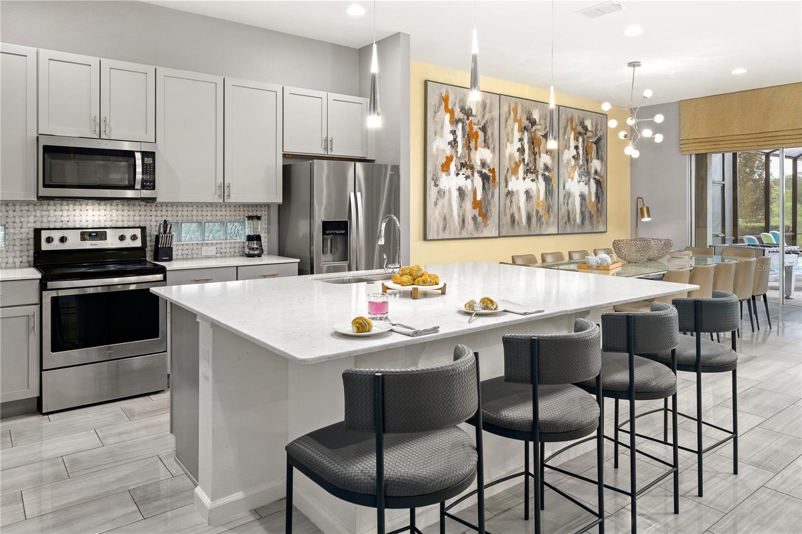 Image 12 of 55 For 8021 Oak Shadow Court