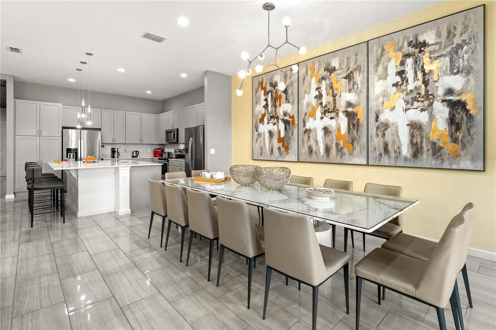 Image 20 of 55 For 8021 Oak Shadow Court