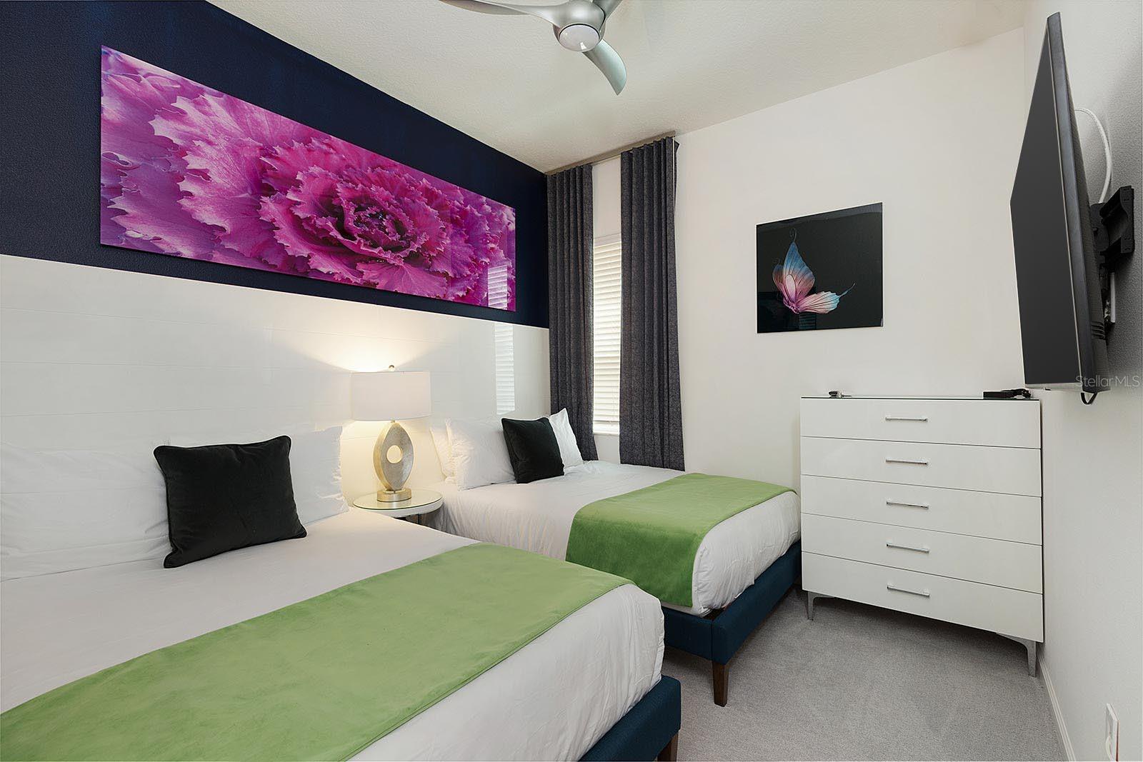 Image 30 of 55 For 8021 Oak Shadow Court