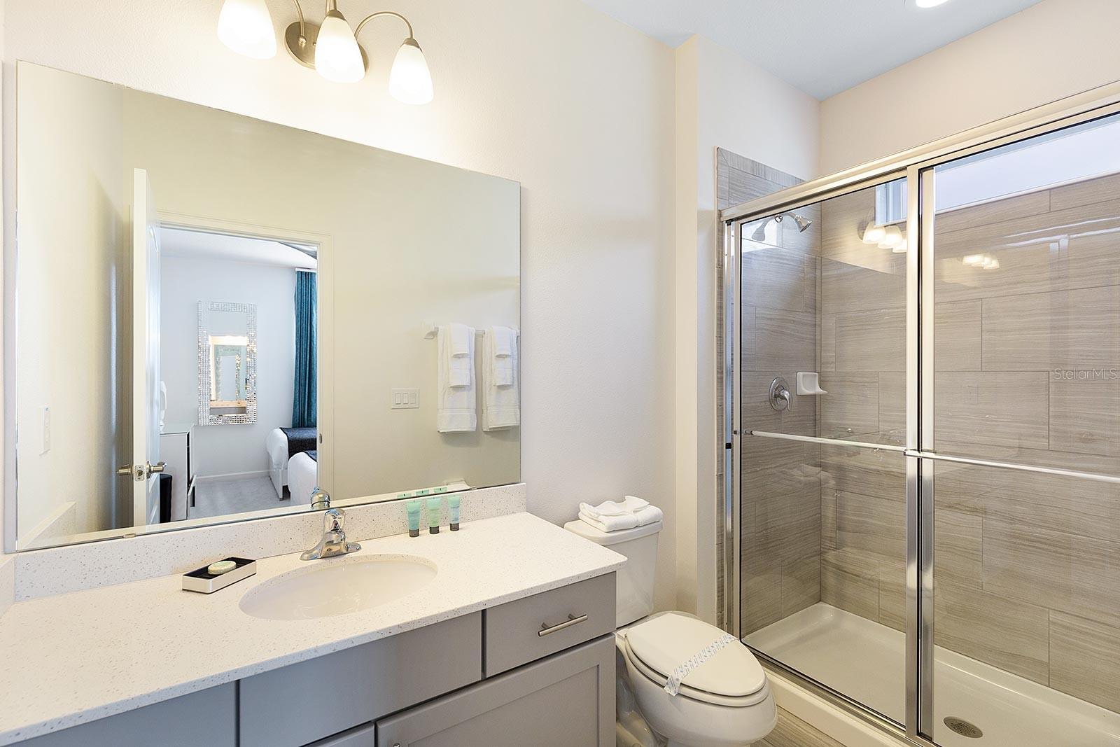 Image 41 of 55 For 8021 Oak Shadow Court