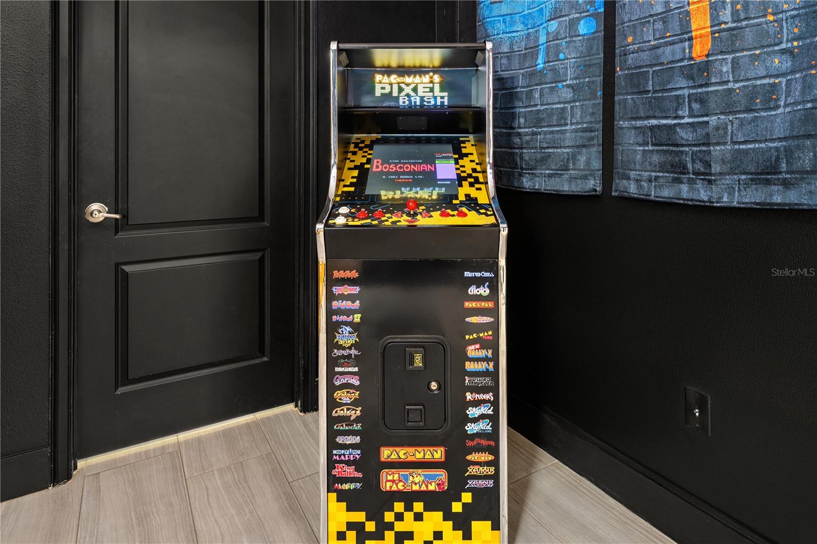 Image 54 of 55 For 8021 Oak Shadow Court