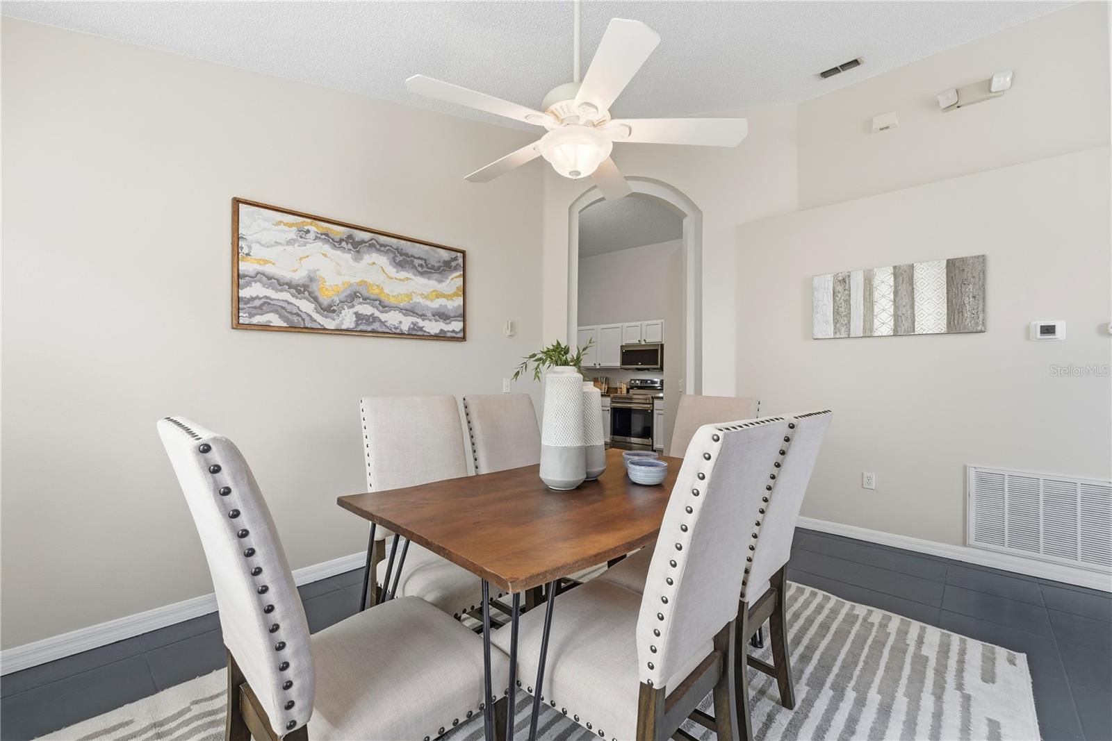 Image 12 of 78 For 2810 Kokomo Loop