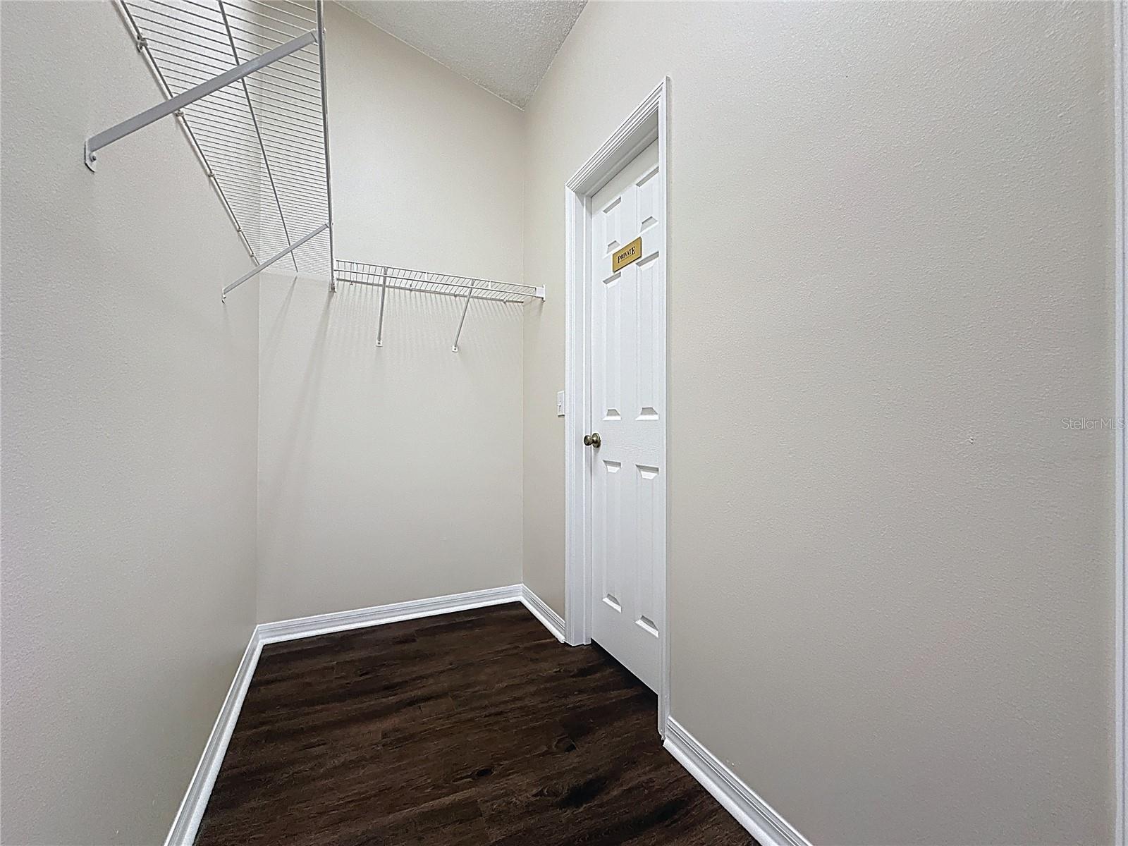 Image 43 of 78 For 2810 Kokomo Loop