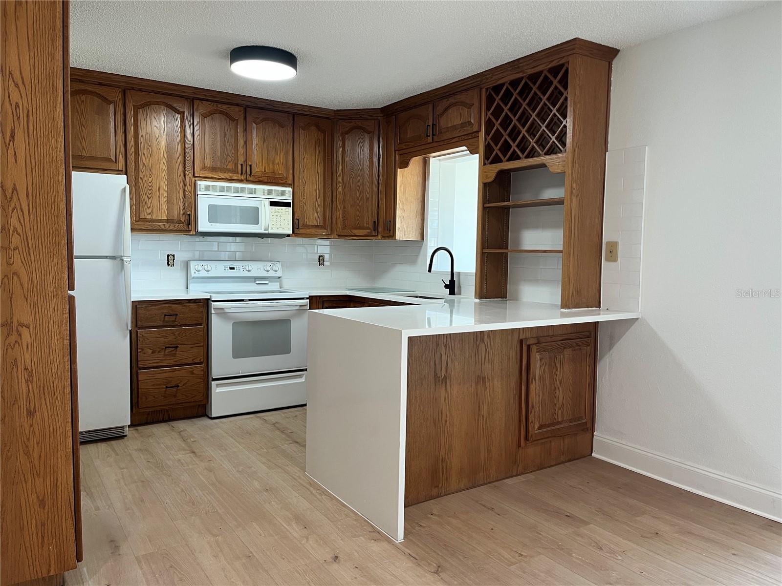 Image 11 of 33 For 6346 Bennett Court