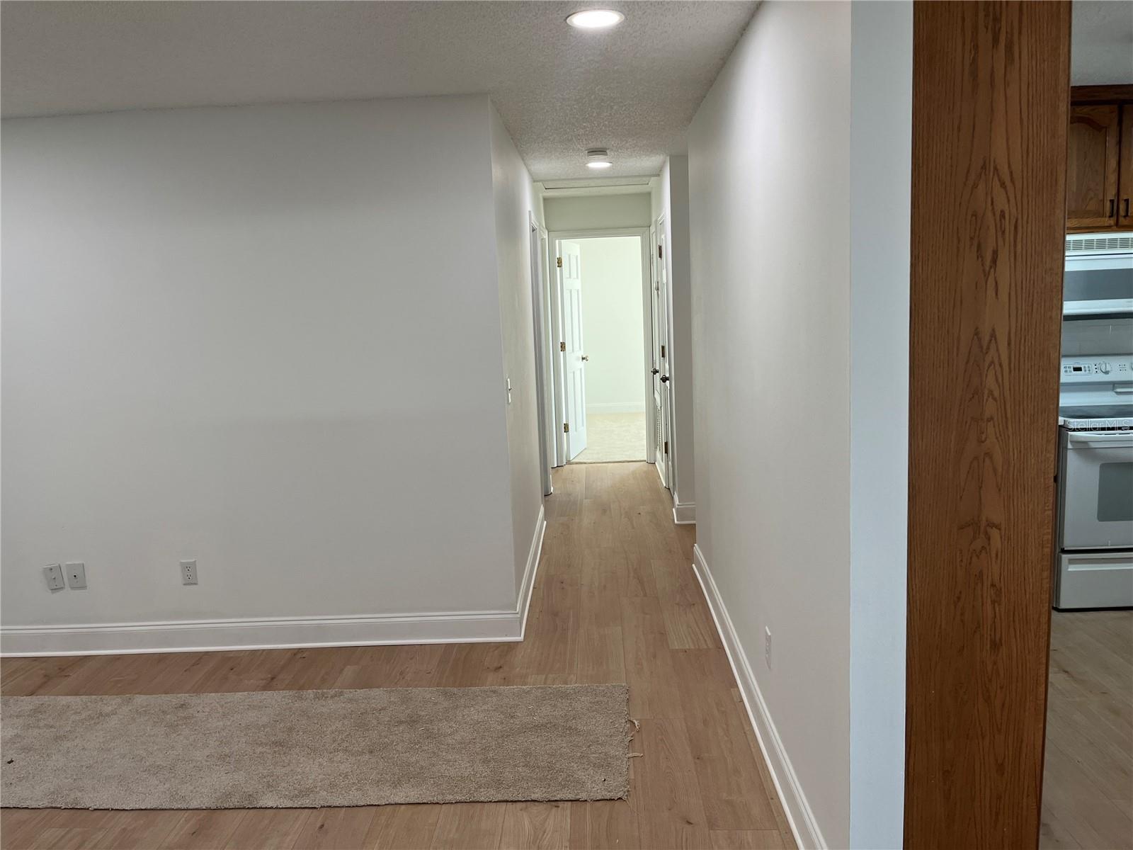 Image 19 of 33 For 6346 Bennett Court