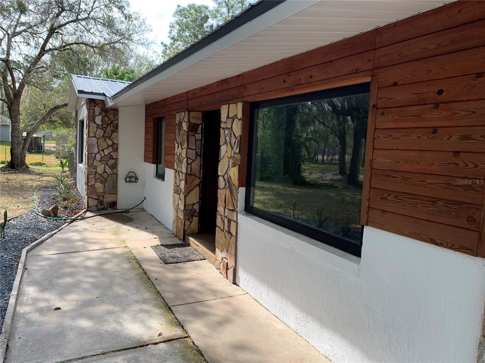 Image 3 of 33 For 6346 Bennett Court