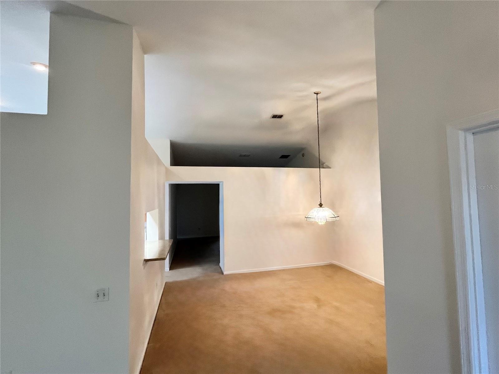 Image 18 of 44 For 3415 Santa Monica Drive