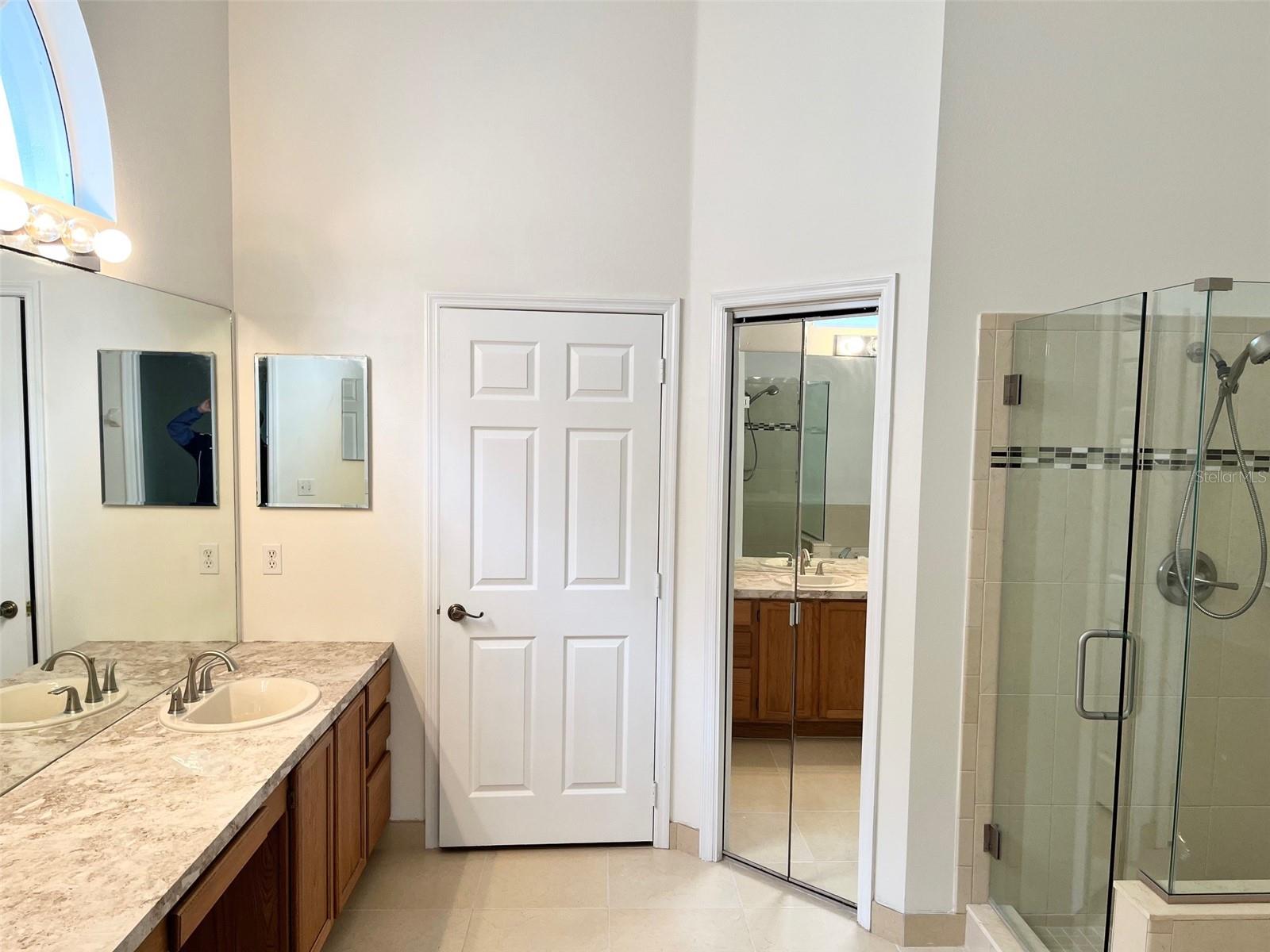 Image 5 of 44 For 3415 Santa Monica Drive