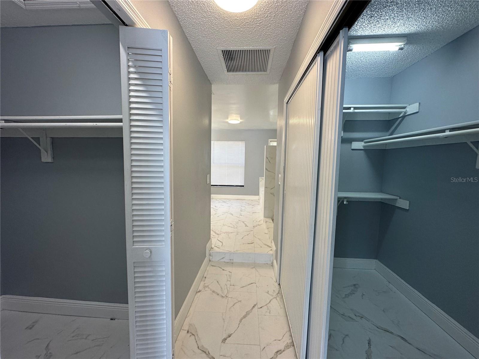 Image 15 of 27 For 7846 Snowberry Circle