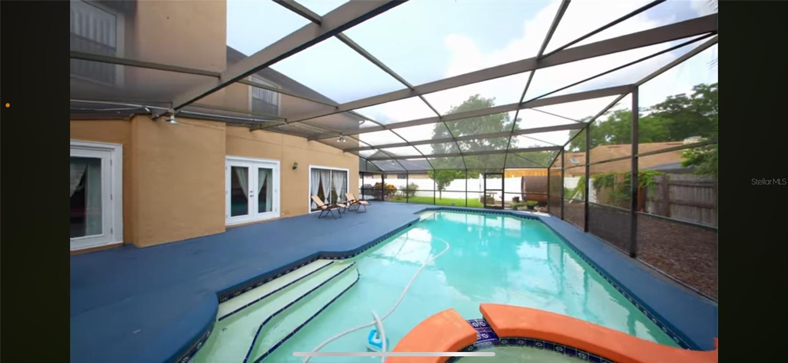 Image 3 of 27 For 7846 Snowberry Circle