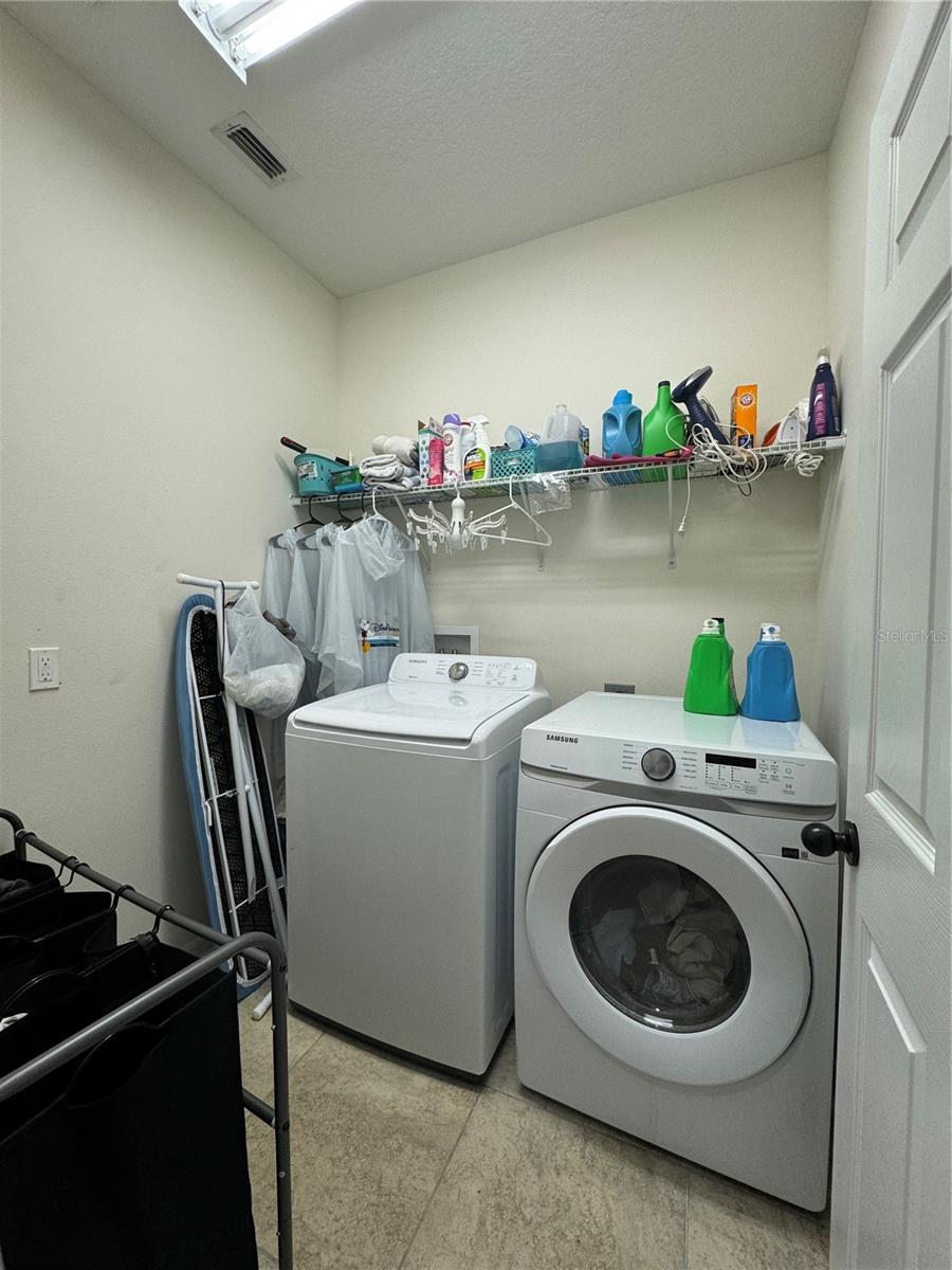 Image 17 of 21 For 14645 Magnolia Ridge Loop