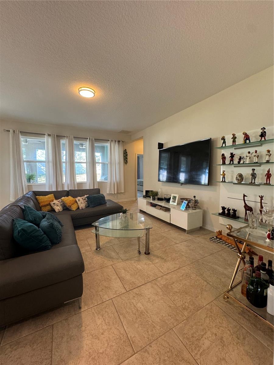 Image 3 of 21 For 14645 Magnolia Ridge Loop