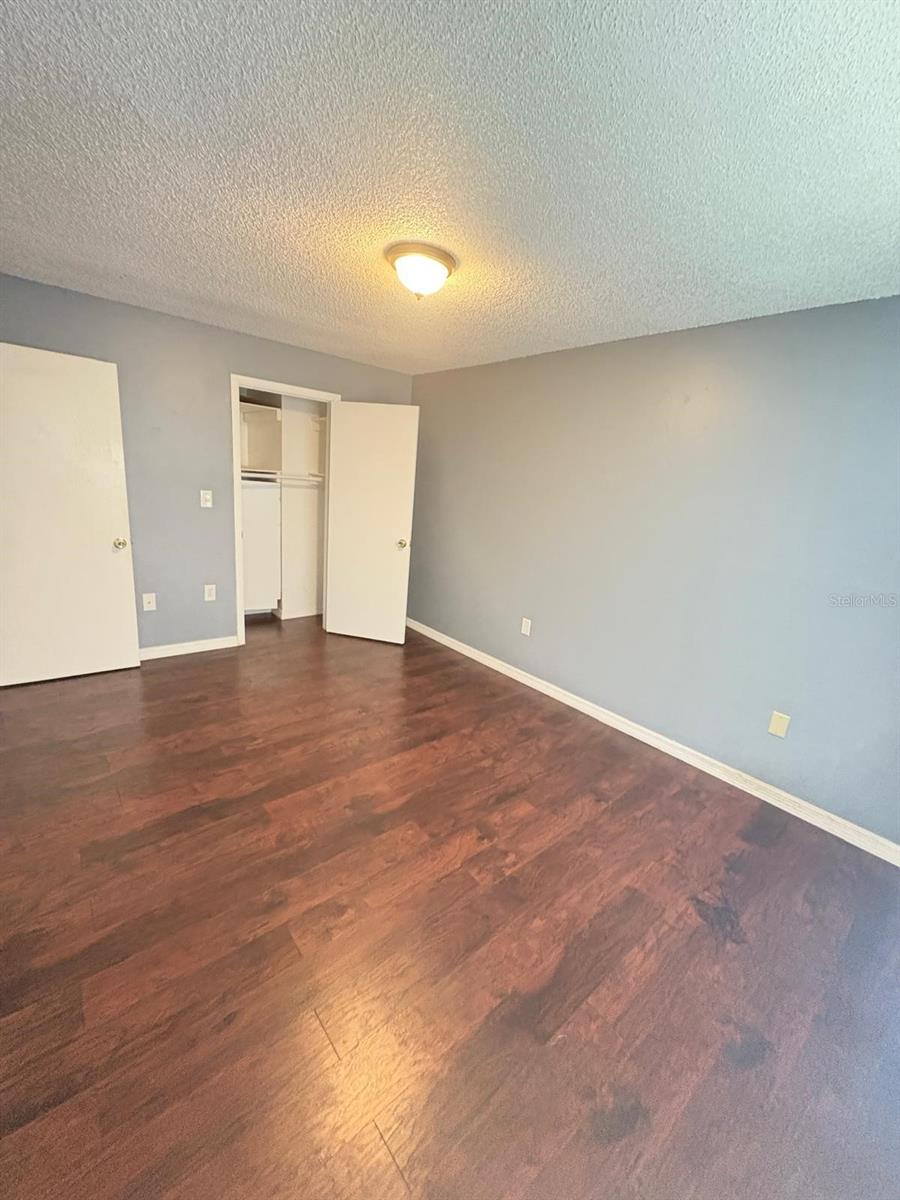 Image 10 of 11 For 5891 Curry Ford Road 15