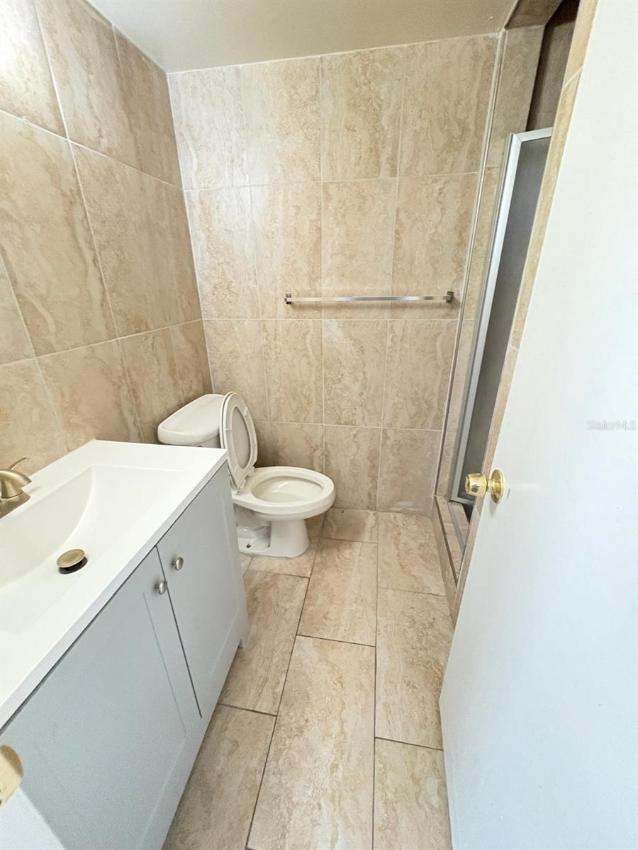 Image 8 of 11 For 5891 Curry Ford Road 15