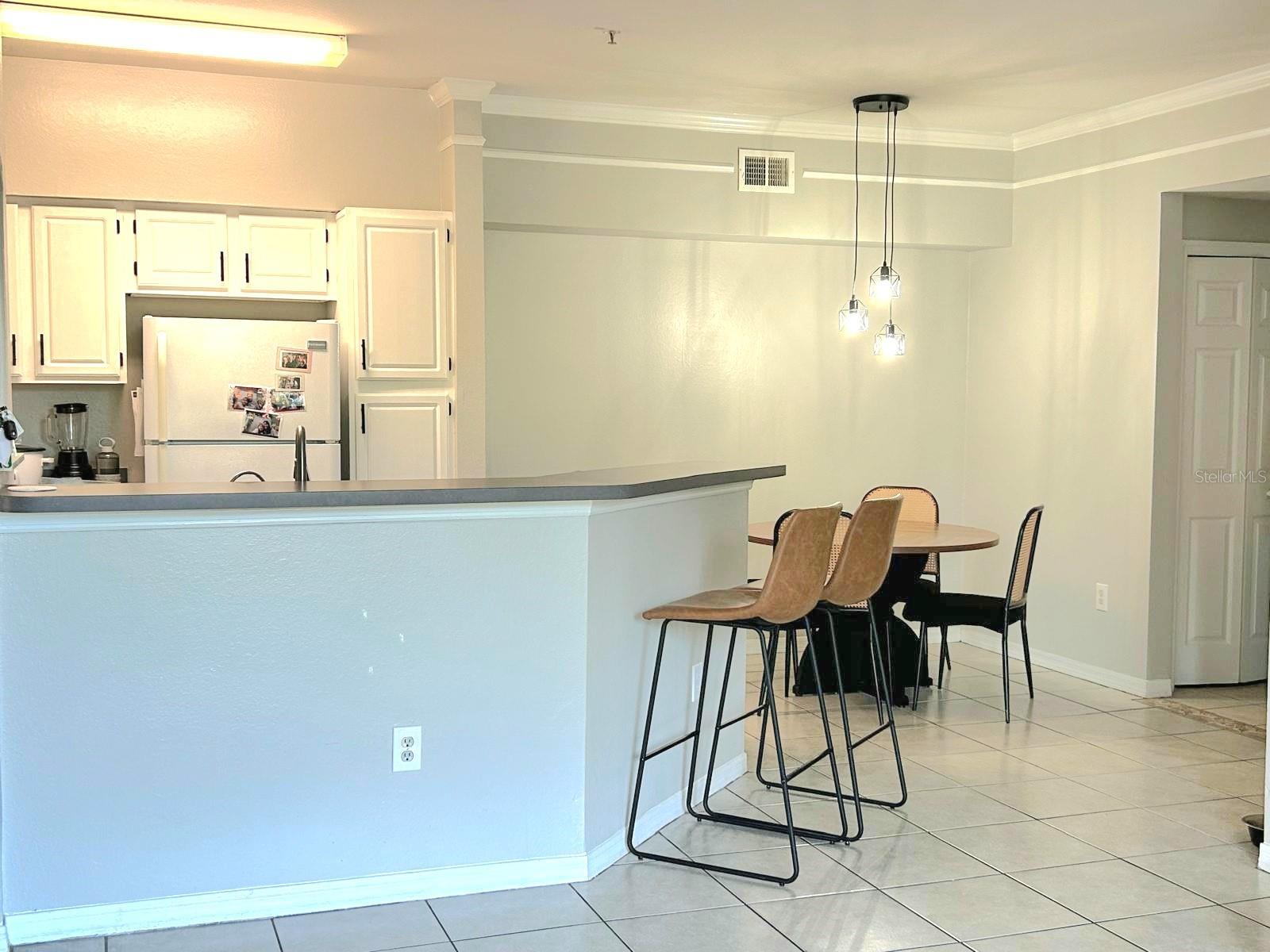 Image 19 of 46 For 6413 Astor Village Avenue 216