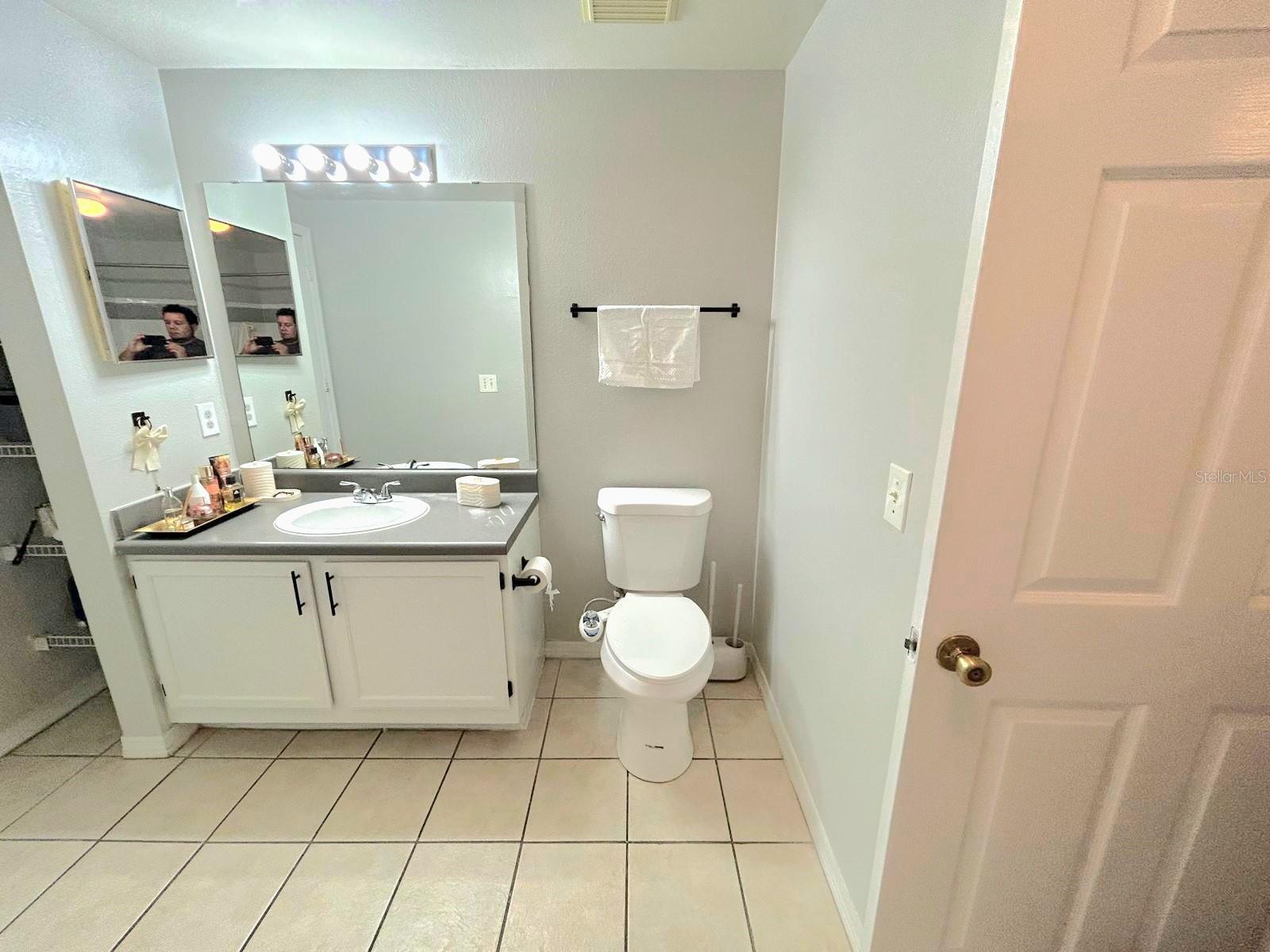 Image 24 of 46 For 6413 Astor Village Avenue 216