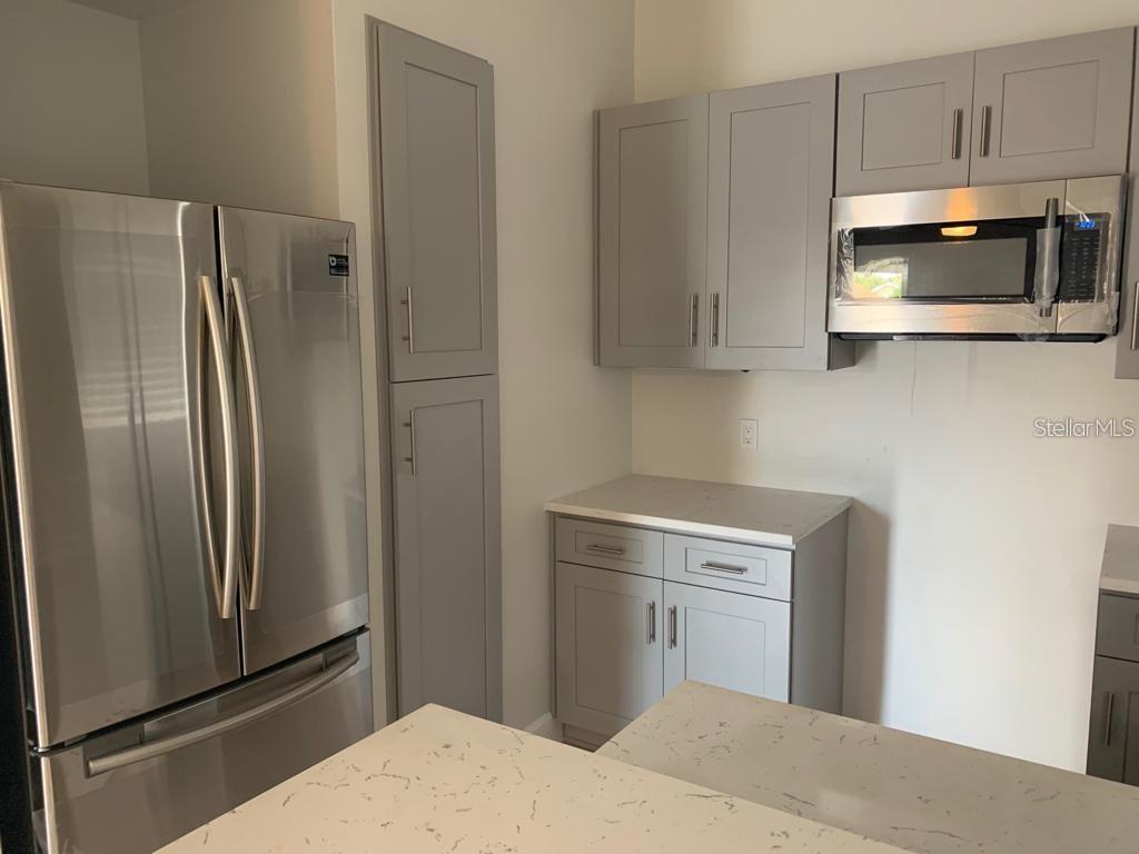 Image 2 of 9 For 1978 Garwood Drive