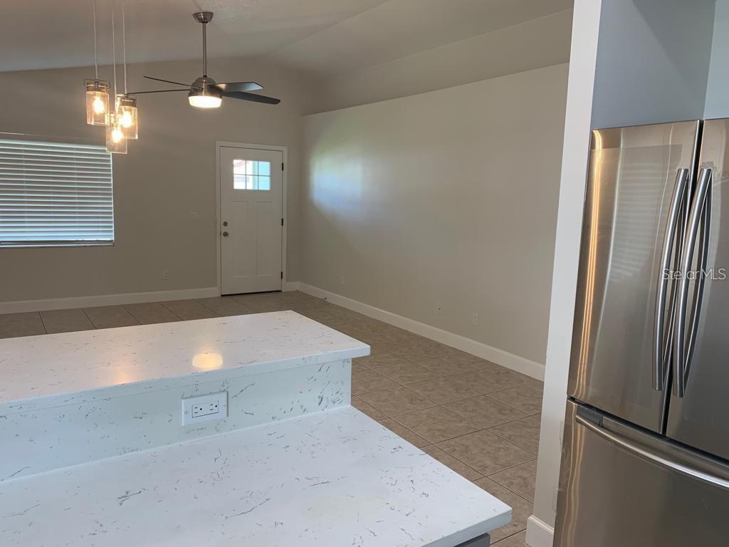 Image 3 of 9 For 1978 Garwood Drive