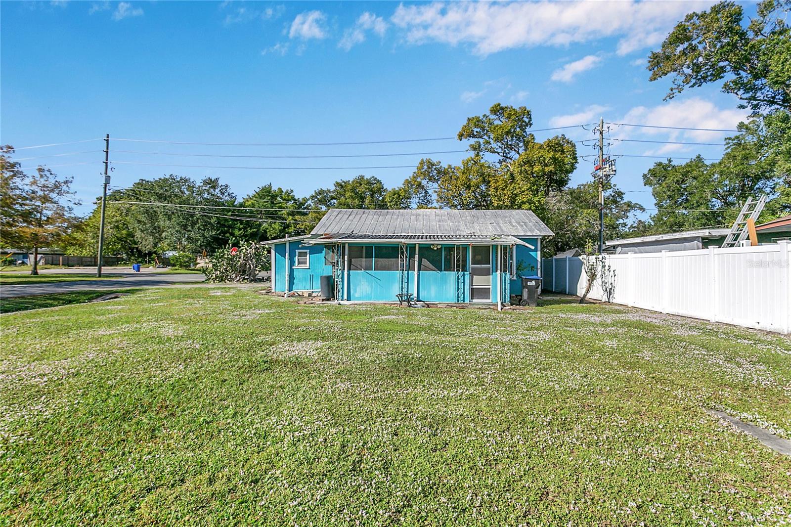 Image 7 of 17 For 9433 2nd Avenue