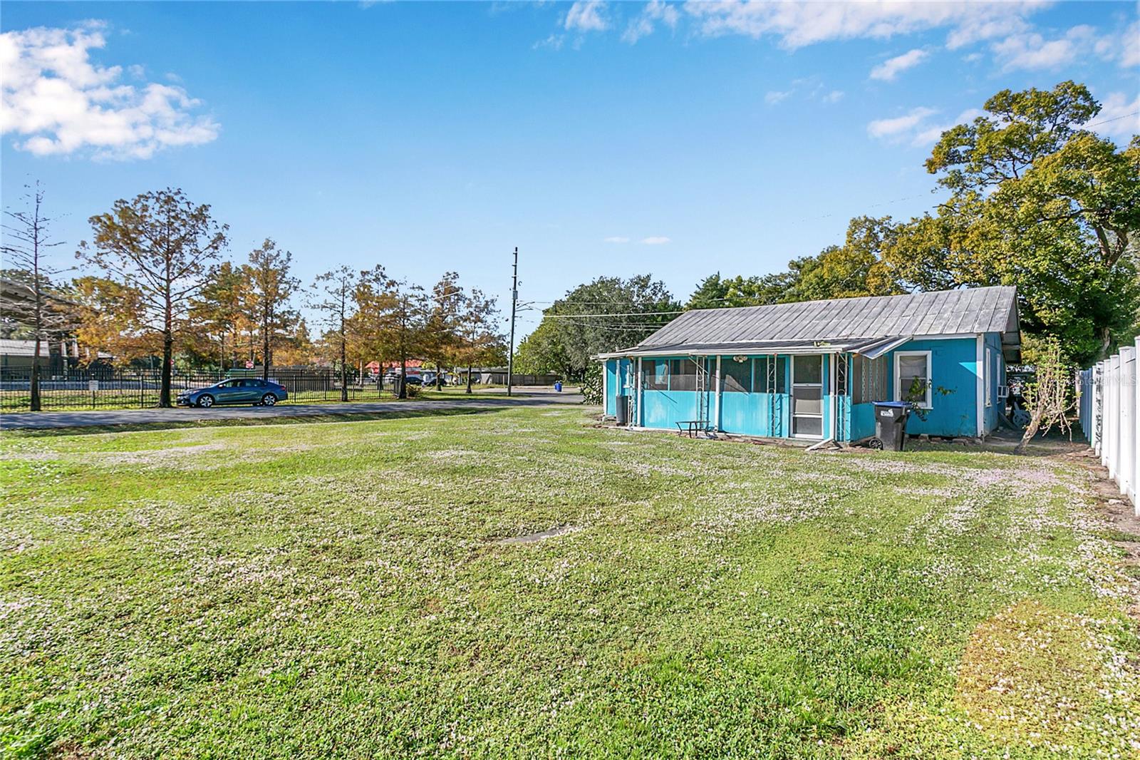 Image 8 of 17 For 9433 2nd Avenue