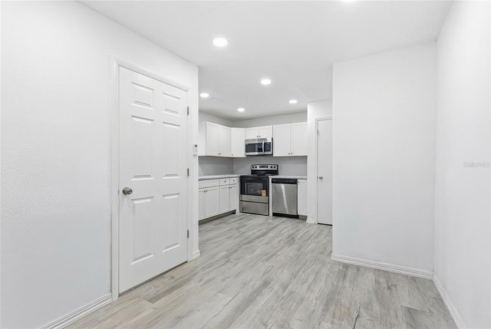 Image 19 of 36 For 2117 Lemon Street