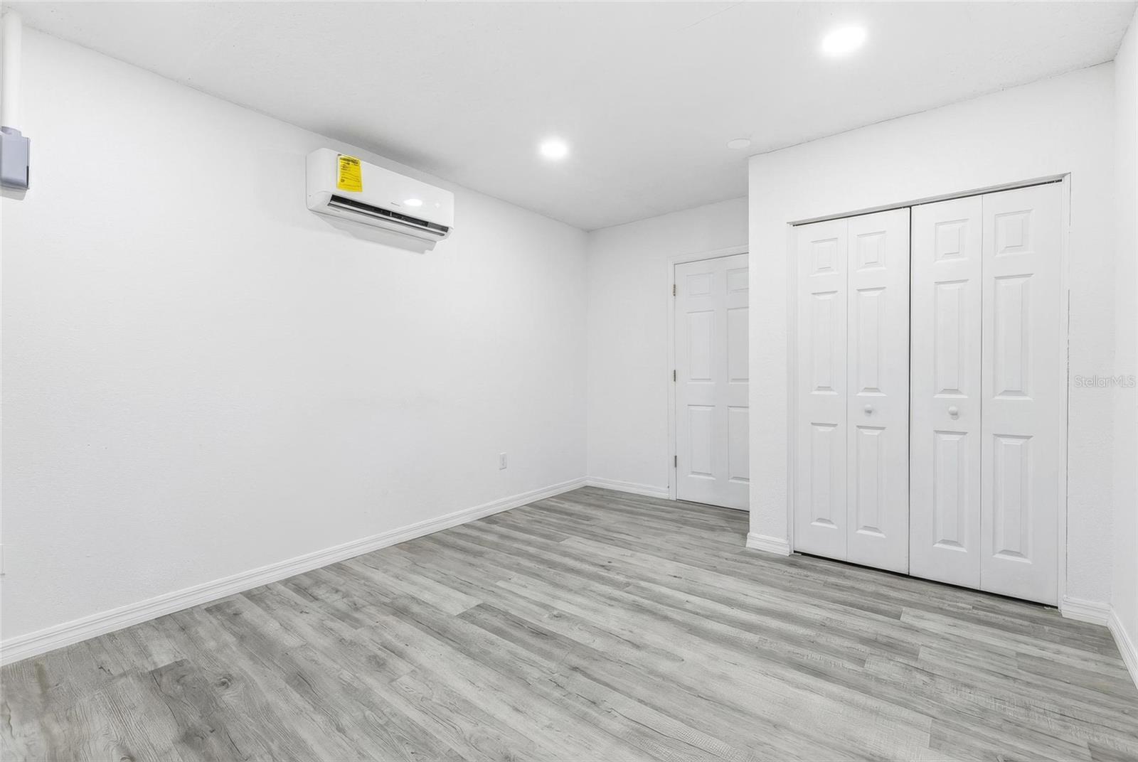 Image 23 of 36 For 2117 Lemon Street