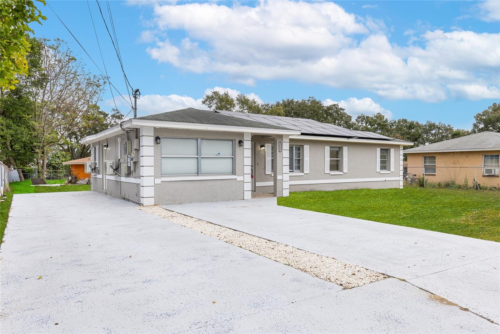 Image 3 of 36 For 2117 Lemon Street