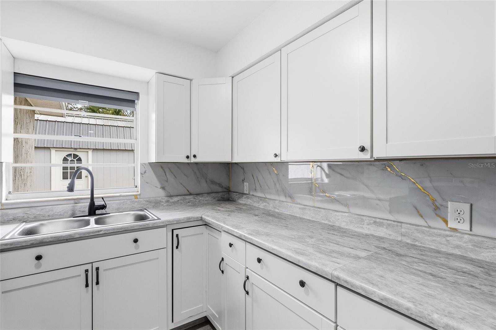 Image 8 of 36 For 2117 Lemon Street