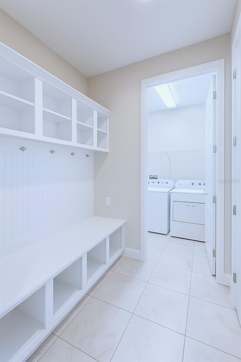 Image 21 of 45 For 11807 Padua Lane