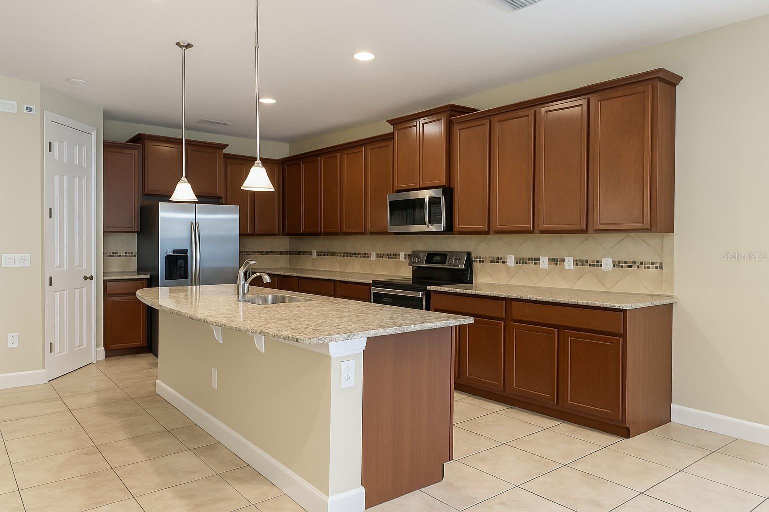 Image 8 of 45 For 11807 Padua Lane