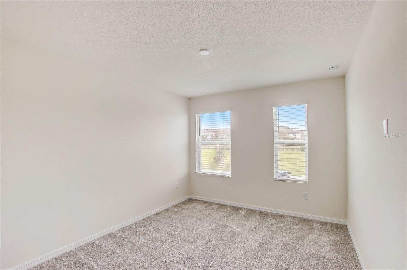 Image 26 of 44 For 1688 Tropical Palms Circle