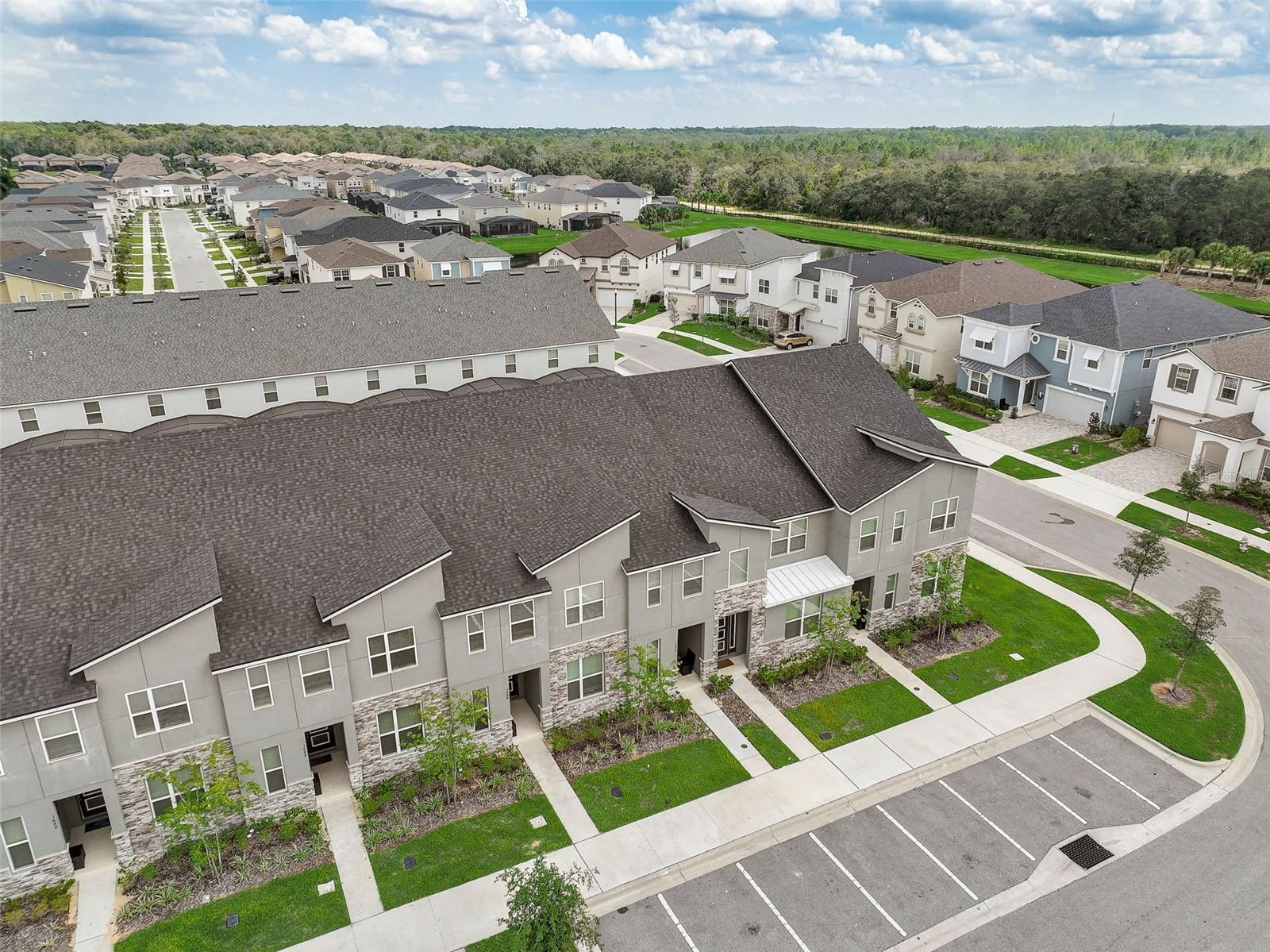 Image 29 of 44 For 1688 Tropical Palms Circle