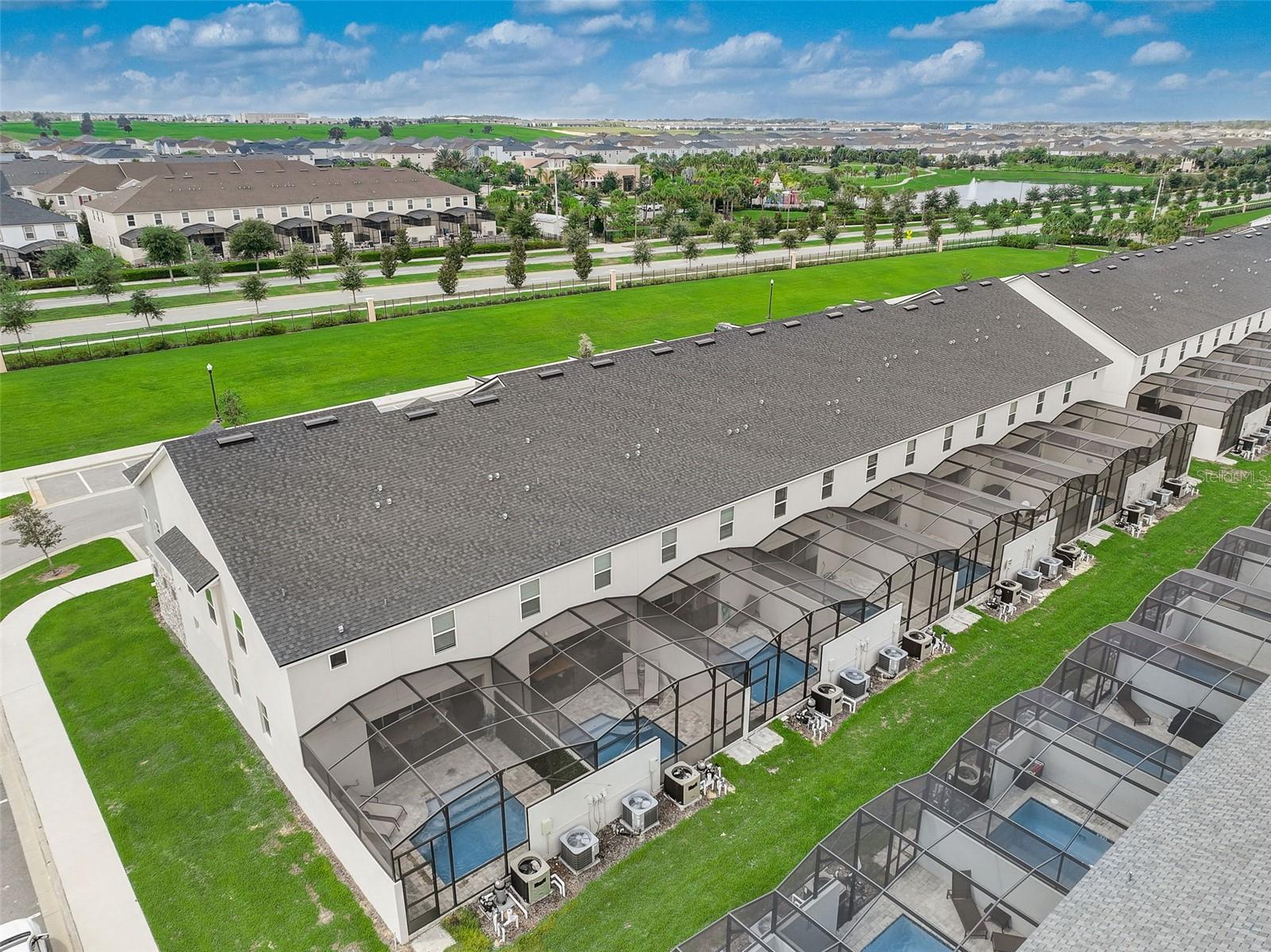 Image 3 of 44 For 1688 Tropical Palms Circle