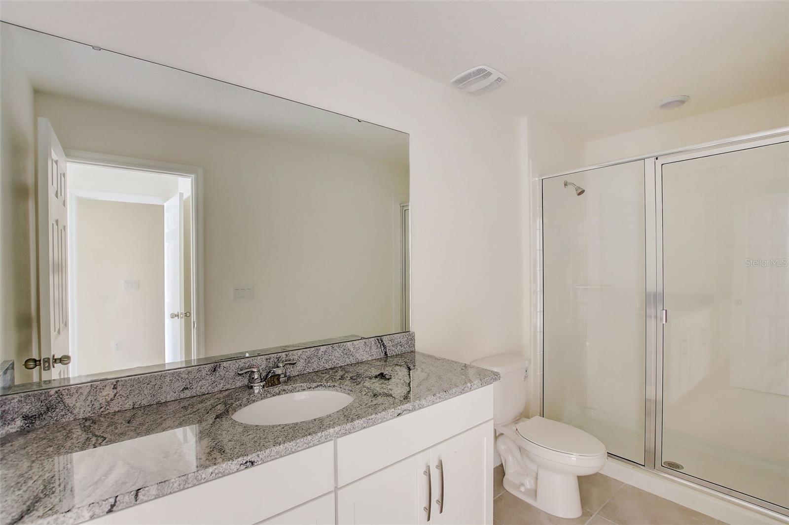 Image 33 of 44 For 1688 Tropical Palms Circle