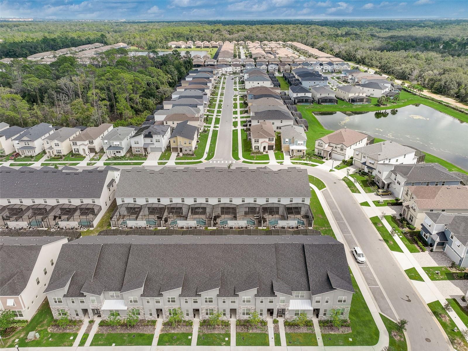 Image 5 of 44 For 1688 Tropical Palms Circle