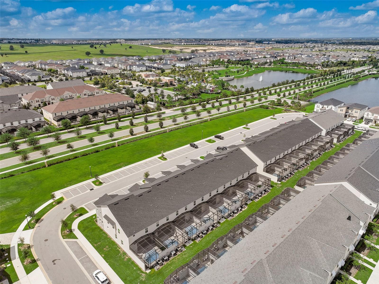 Image 9 of 44 For 1688 Tropical Palms Circle