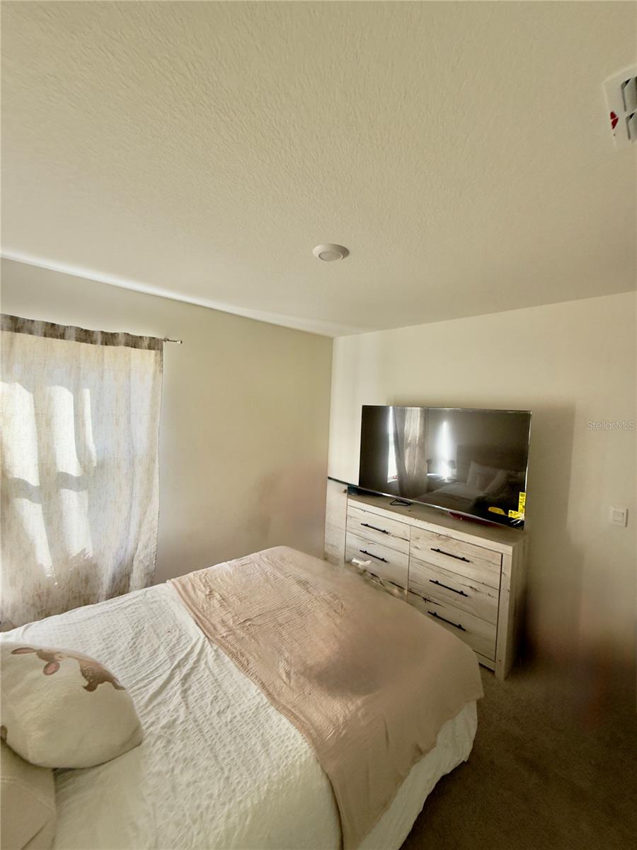 Image 27 of 42 For 5653 Winona Drive