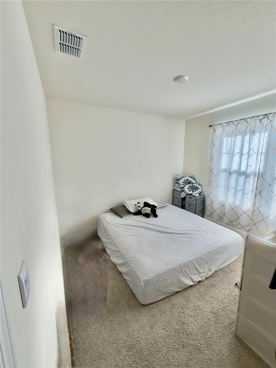 Image 29 of 42 For 5653 Winona Drive