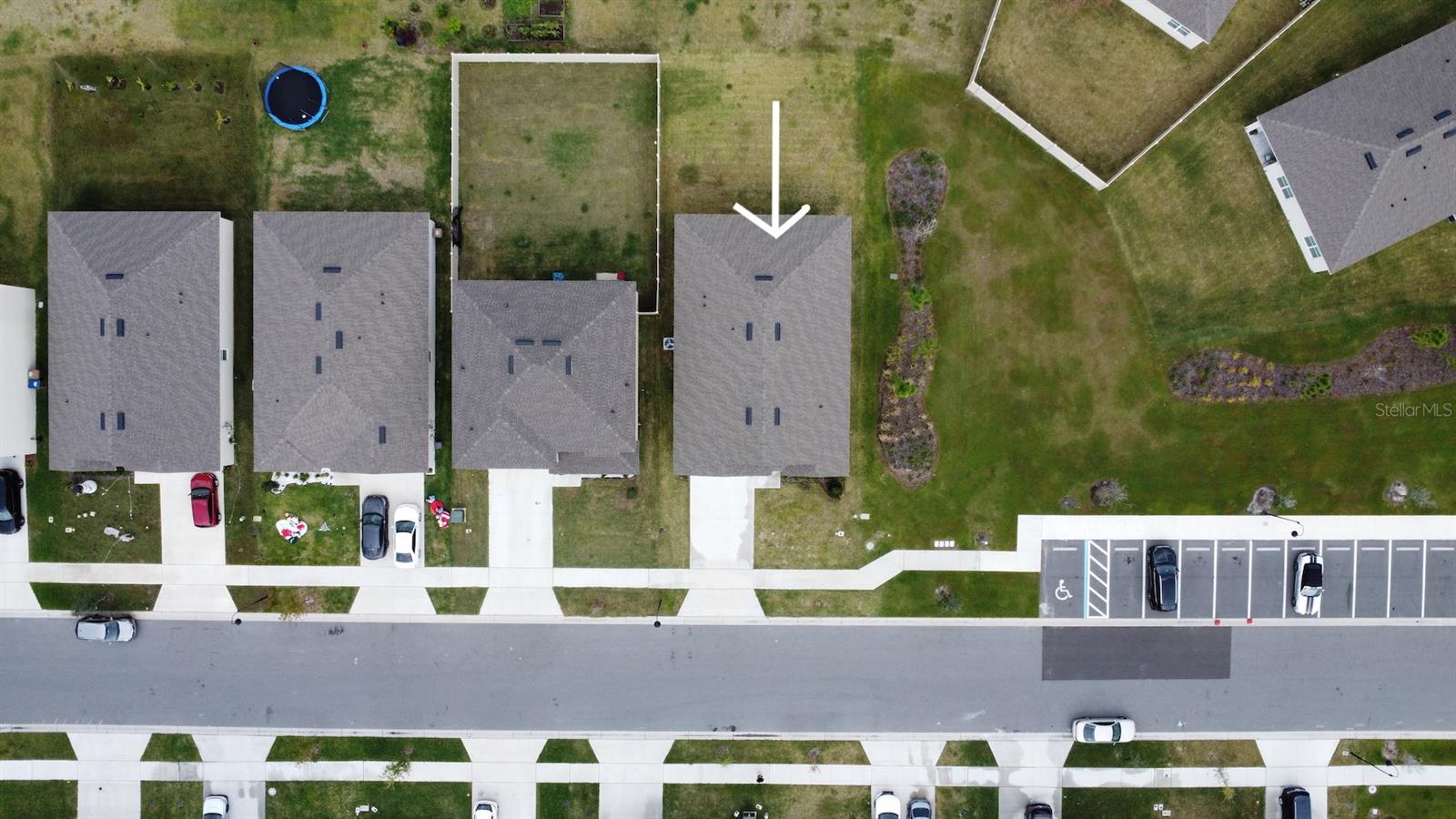 Image 5 of 42 For 5653 Winona Drive