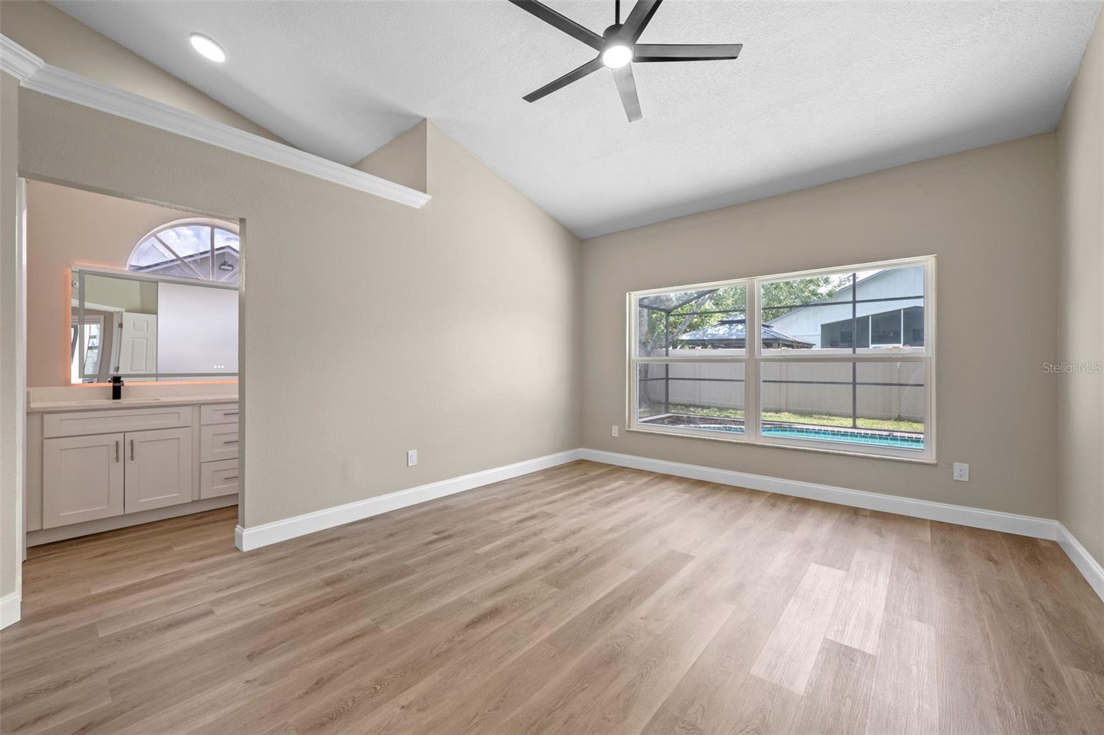 Image 30 of 50 For 14639 Musket Fire Lane