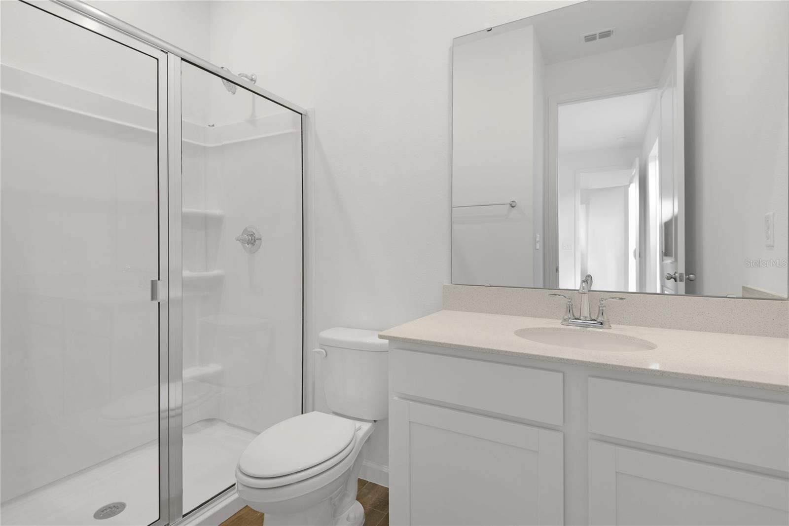 Image 5 of 23 For 1272 Daisy Hill Avenue