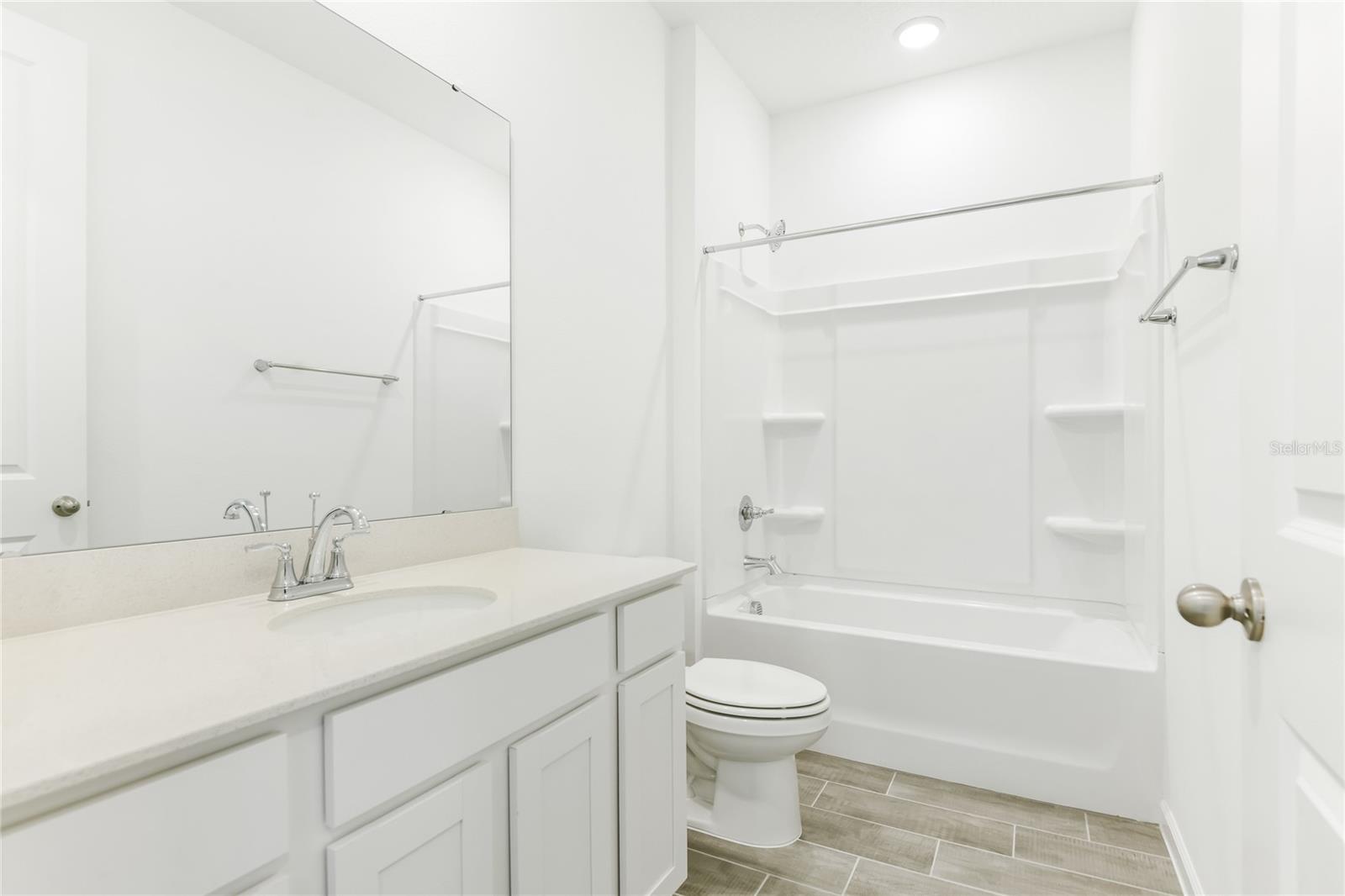 Image 4 of 17 For 1775 Carnelian Street