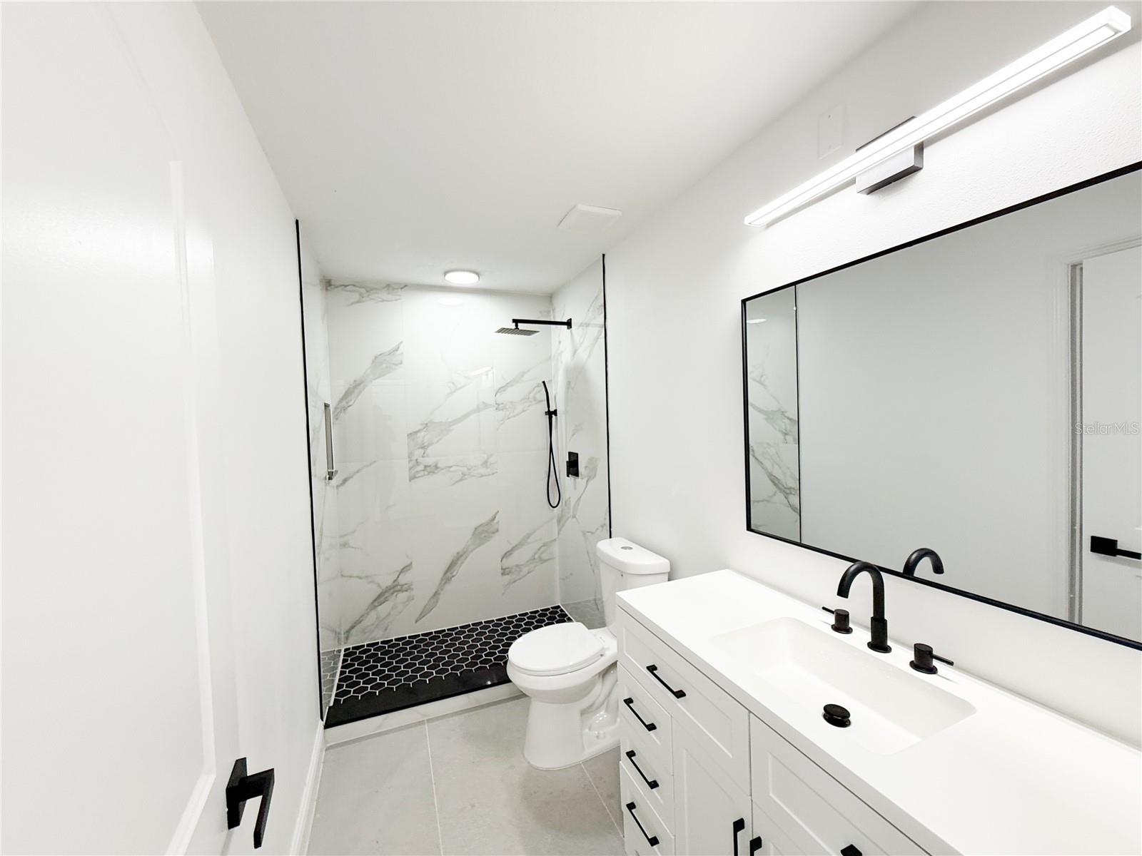 Image 16 of 25 For 2329 Doris Street