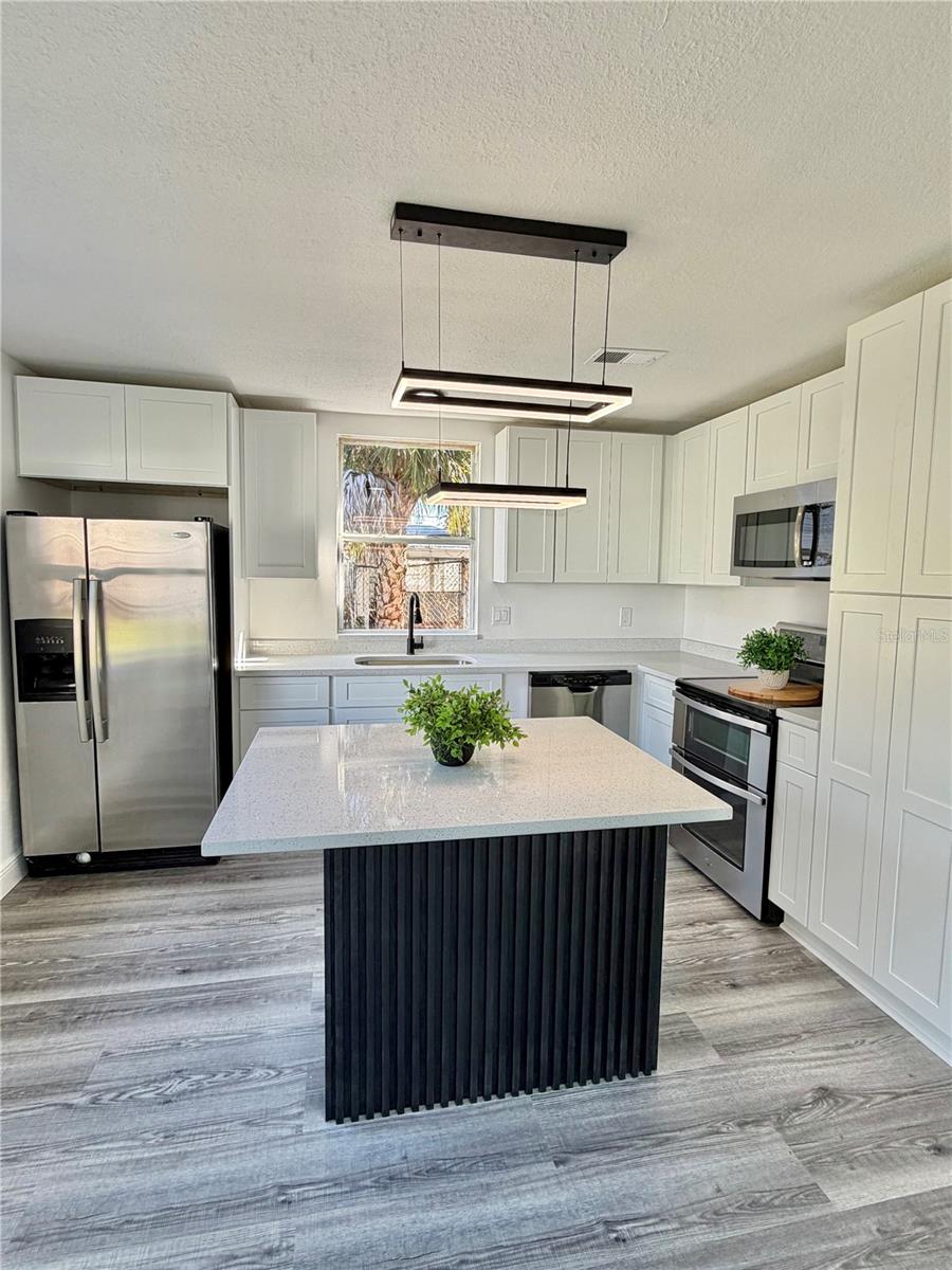 Image 5 of 25 For 2329 Doris Street