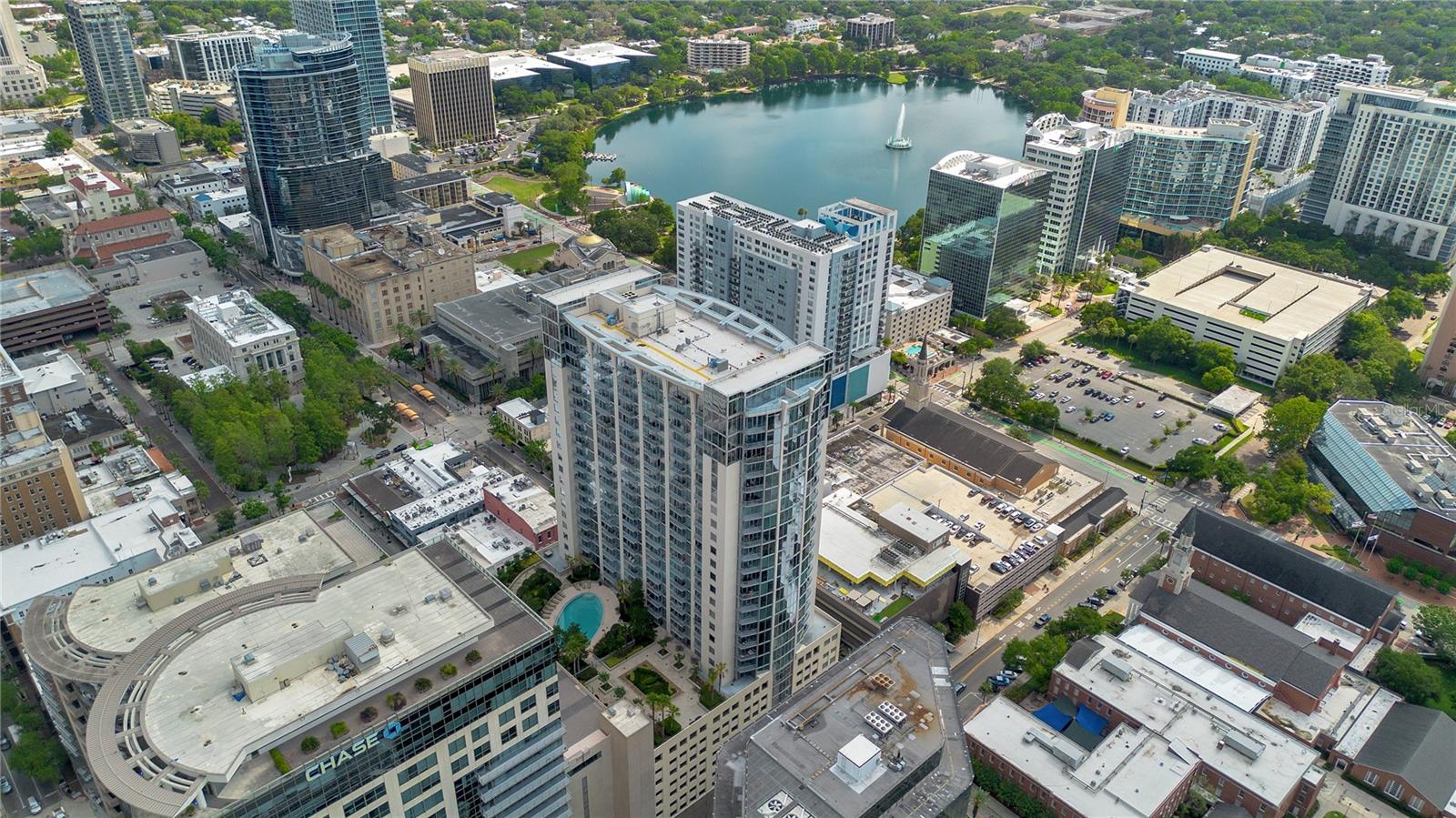 Image 33 of 36 For 155 Court Avenue 2403