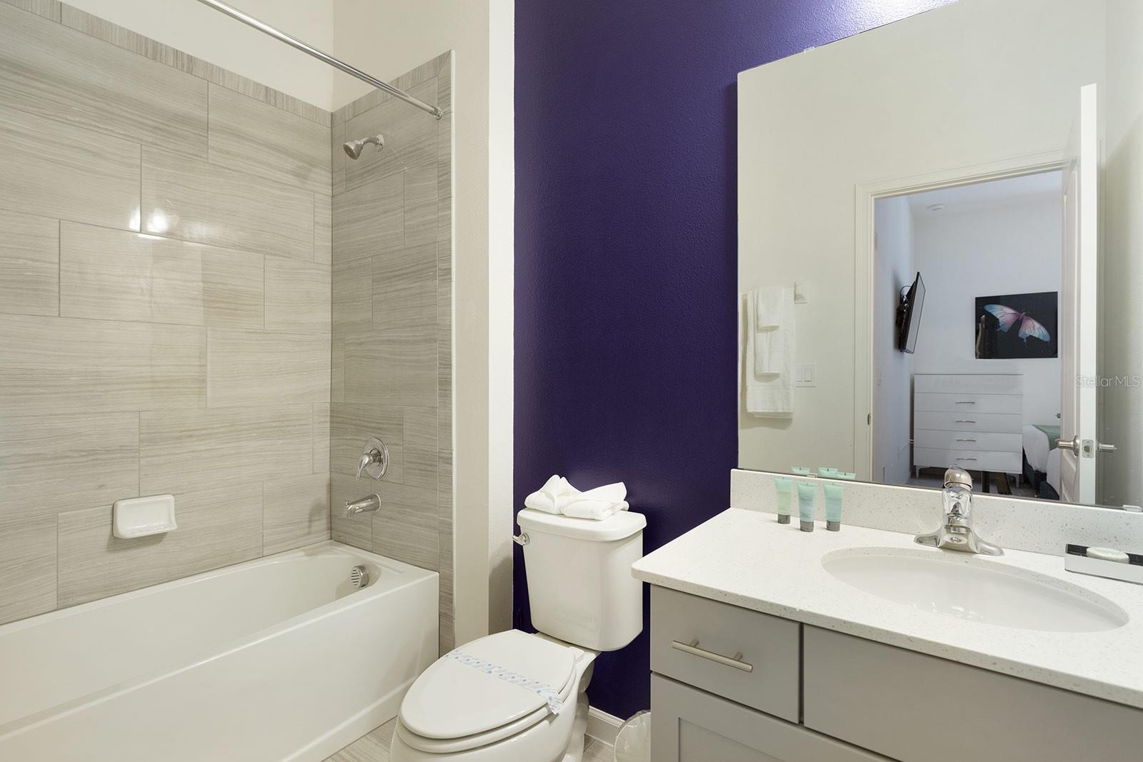 Image 17 of 40 For 8025 Oak Shadow Court