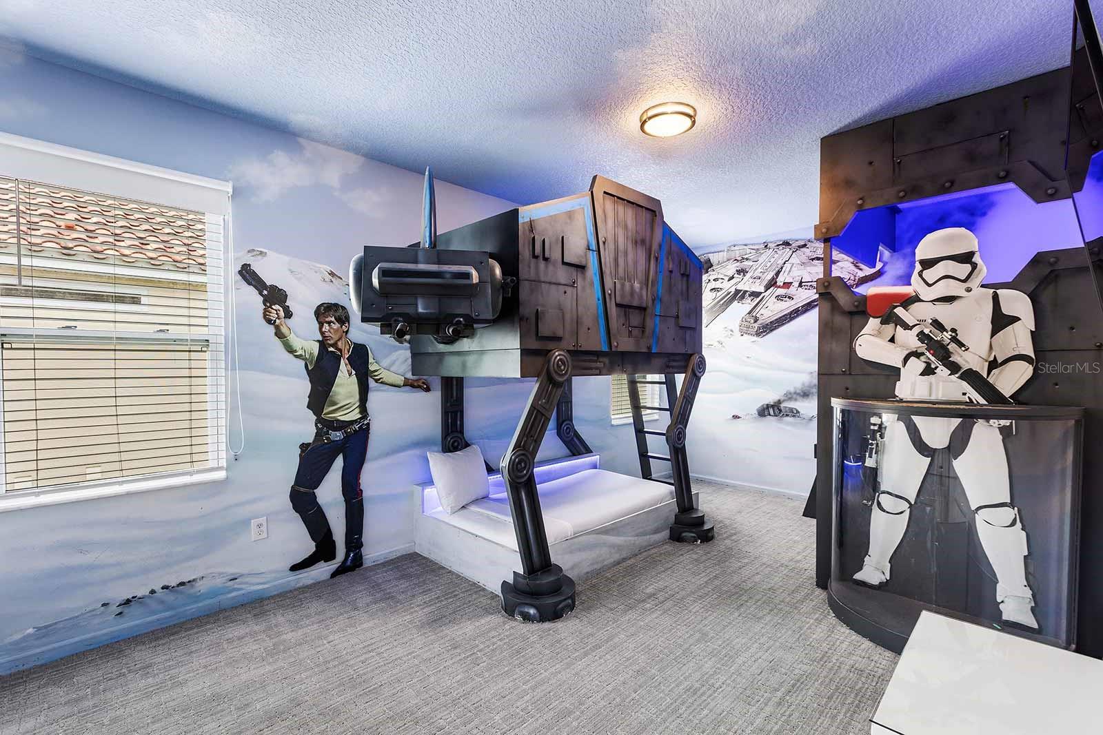 Image 31 of 40 For 8025 Oak Shadow Court